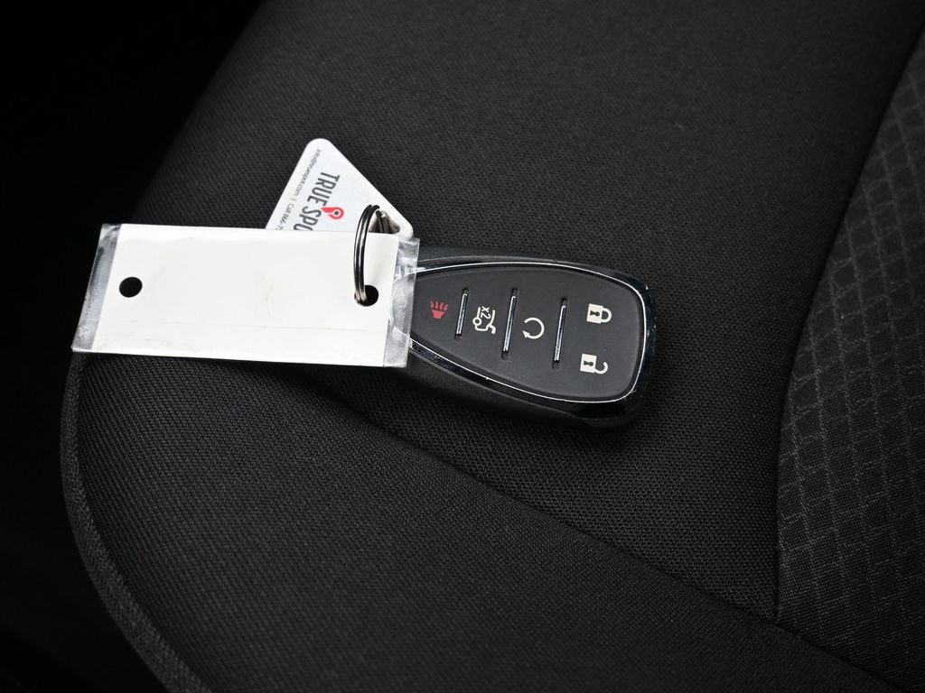 Used 2023 Chevrolet Malibu LS image 24