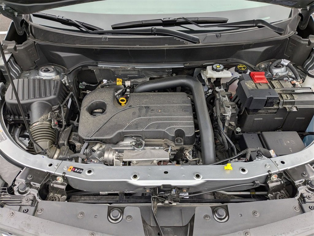 Used 2025 Chevrolet Equinox LT image 38