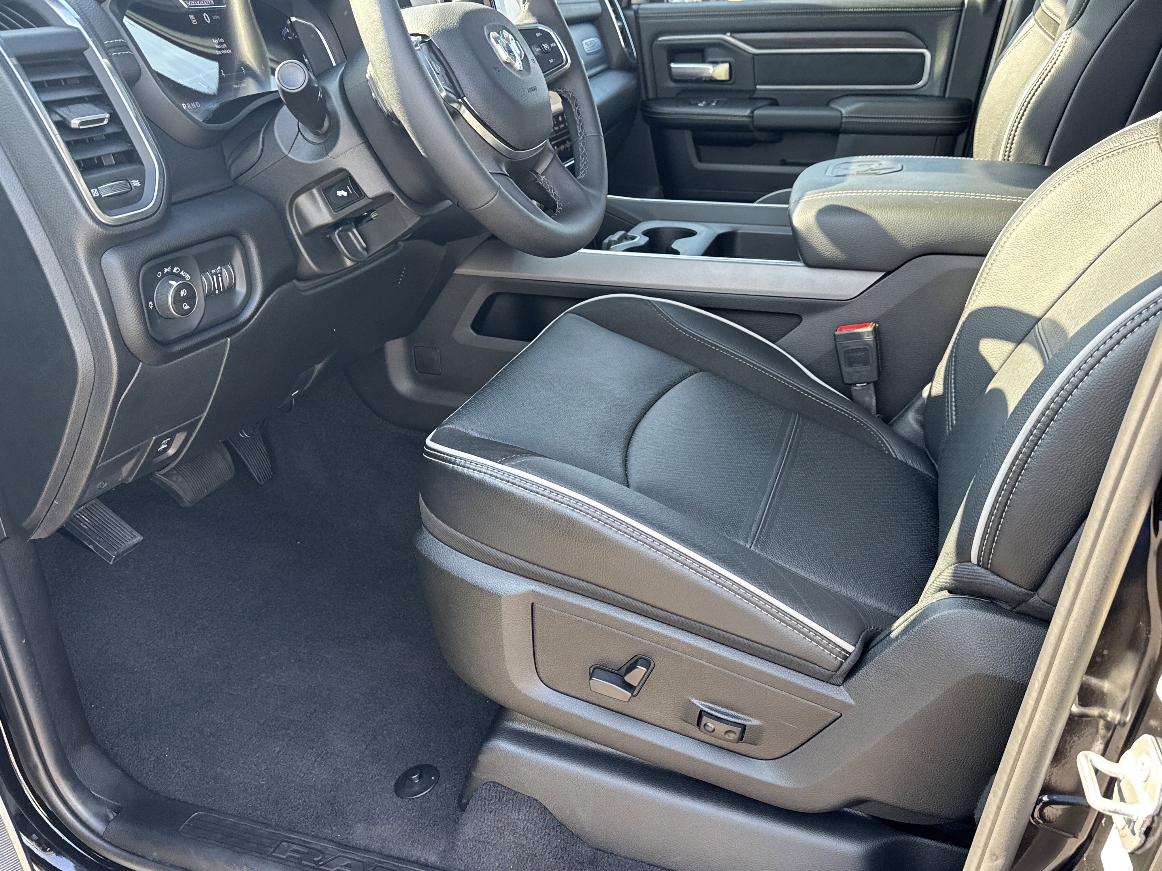 New 2025 RAM 2500 Laramie image 16