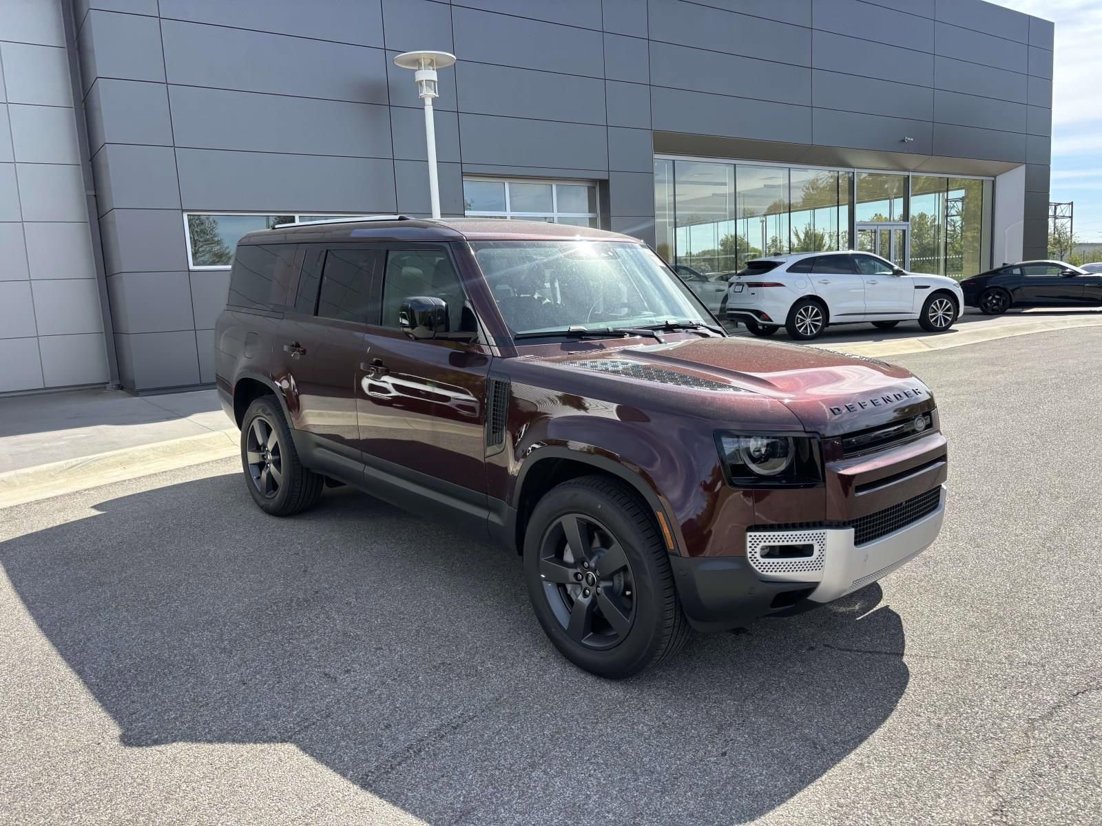 New 2025 Land Rover Defender 130 S image 3
