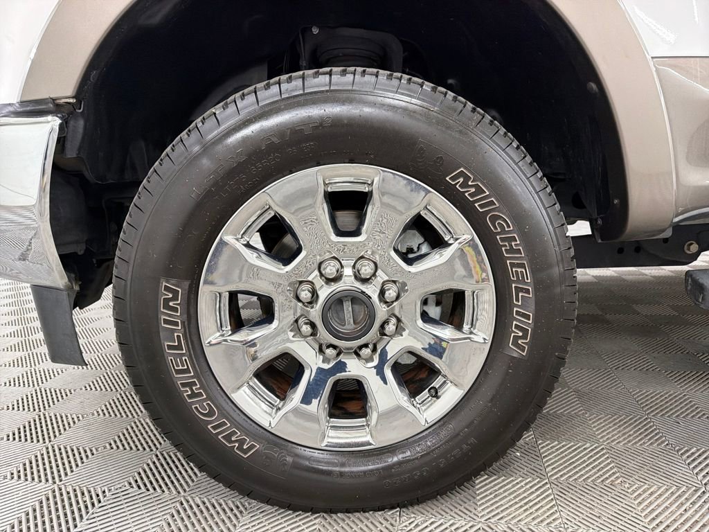 Used 2019 Ford F250 Lariat w/ Lariat Ultimate Package image 13