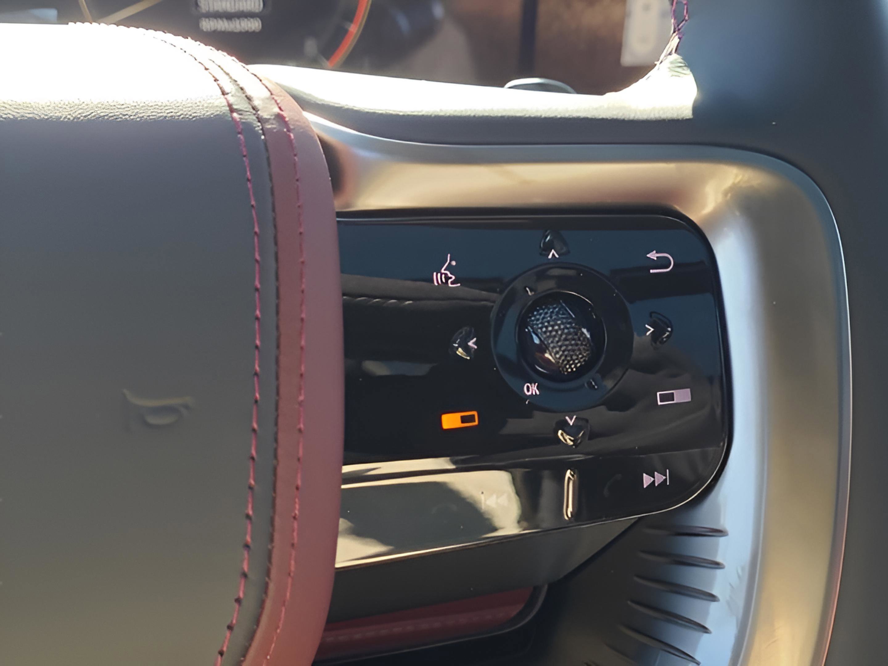 New 2026 INFINITI QX80 Autograph w/ Premium Cargo Package image 15