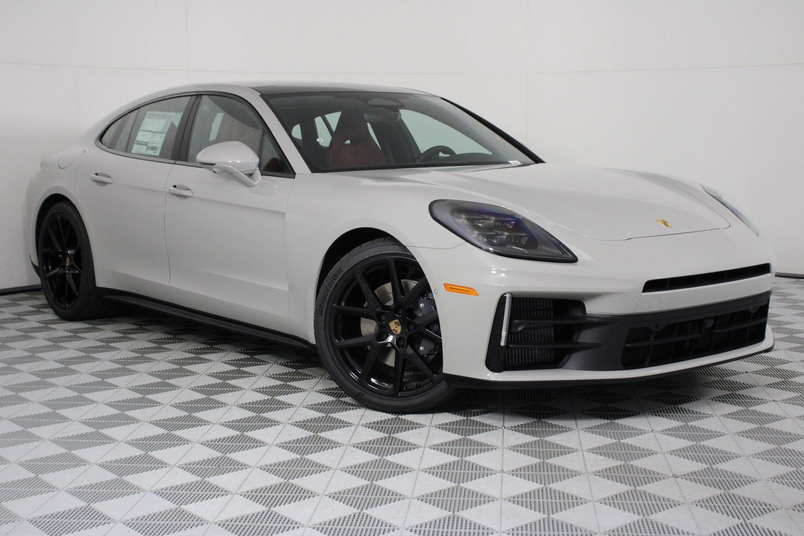 New 2026 Porsche Panamera RWD image 9