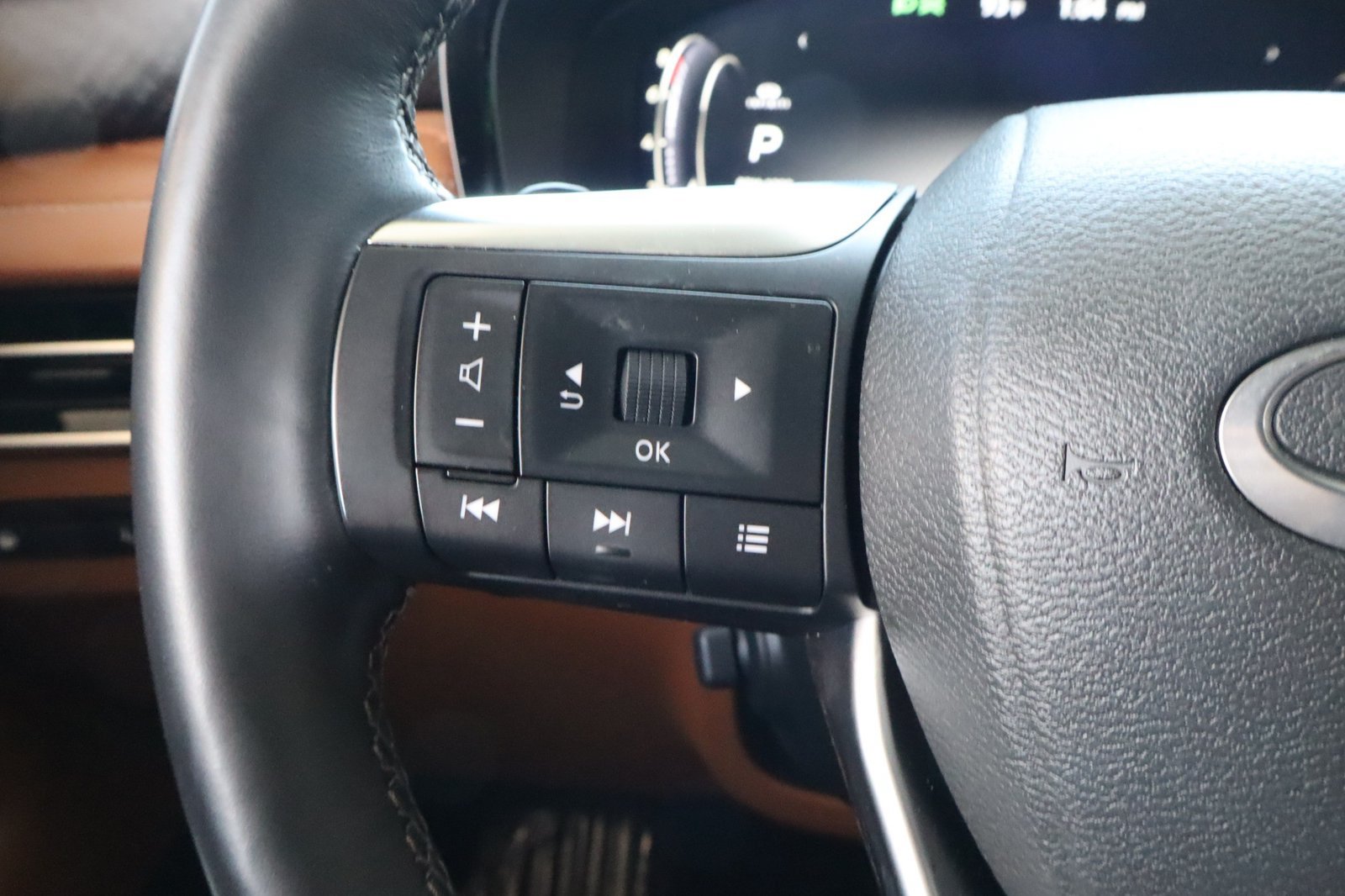 Used 2024 INFINITI QX60 Autograph w/ Cargo Package AWD/4WD image 24