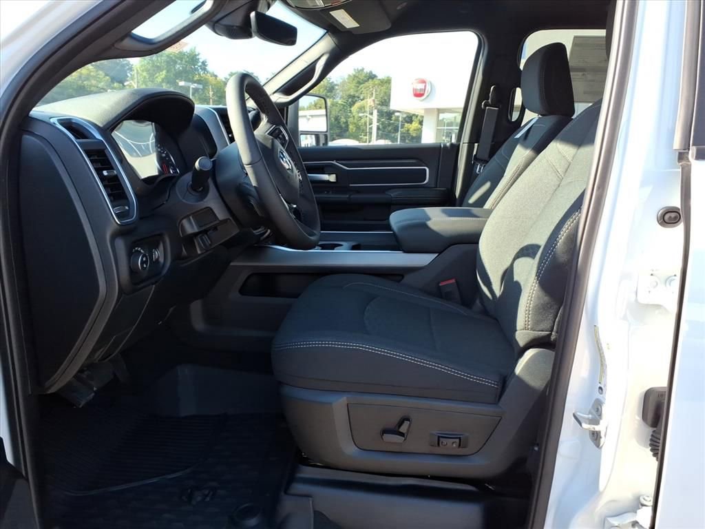 New 2025 RAM 2500 Big Horn image 10