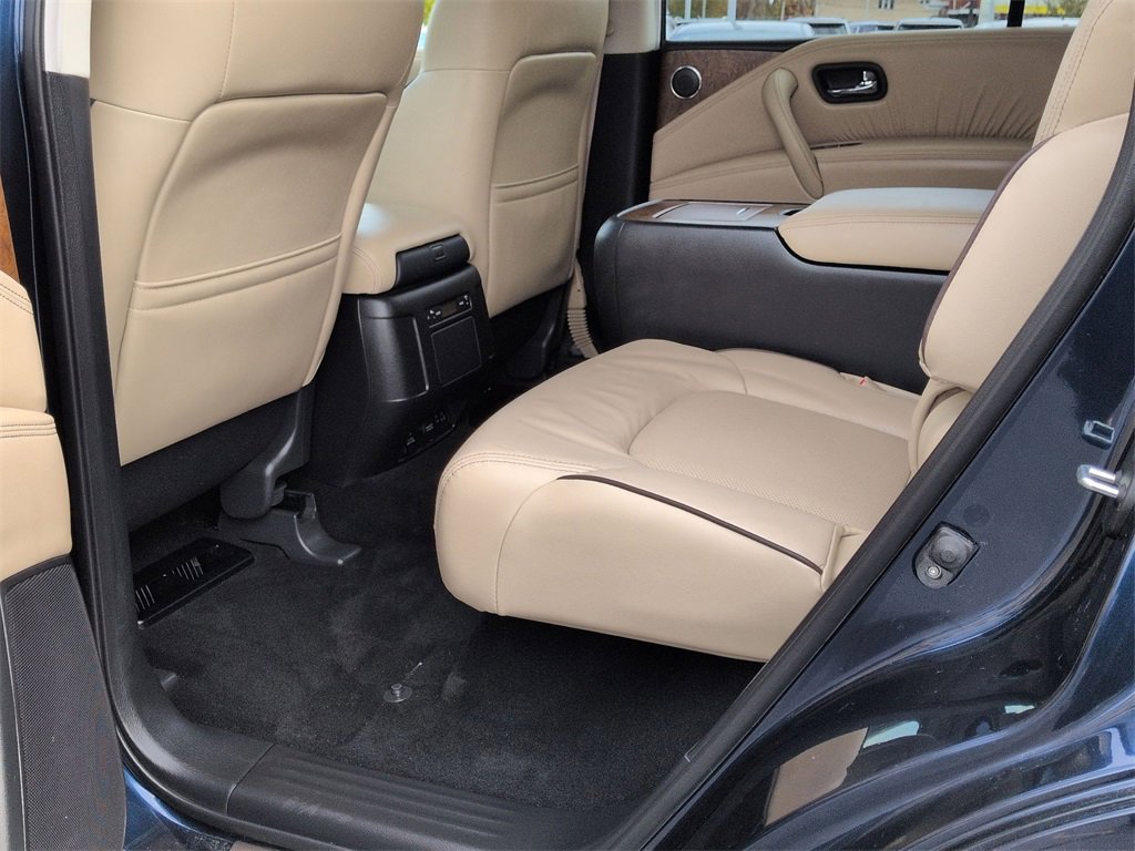 Used 2024 Nissan Armada SL w/ Captain's Chairs Package image 19