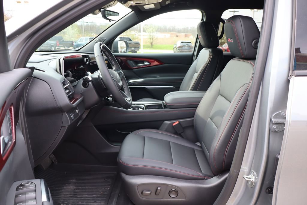 New 2026 Chevrolet Traverse Z71 w/ Enhanced Driving Package AWD/4WD image 16