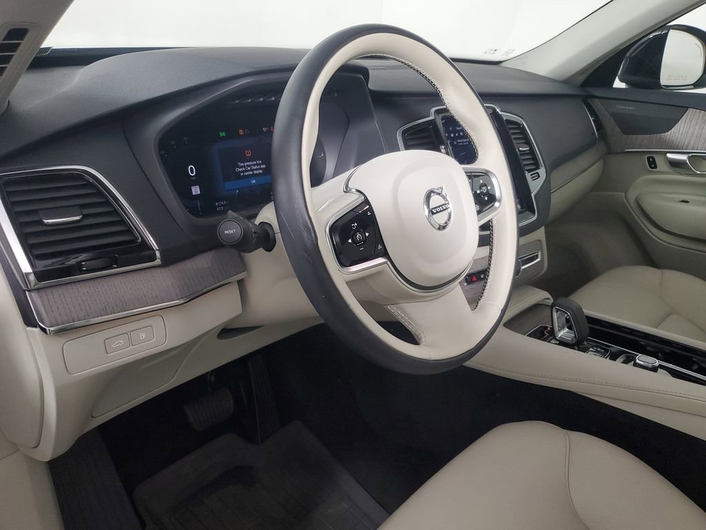 Certified 2024 Volvo XC90 T8 Plus w/ Protection Package image 28