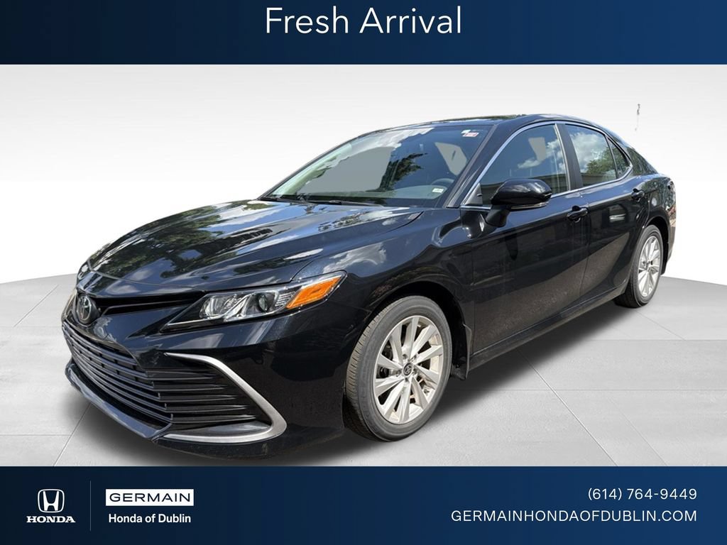 Used 2021 Toyota Camry LE w/ Convenience Package FWD image 1