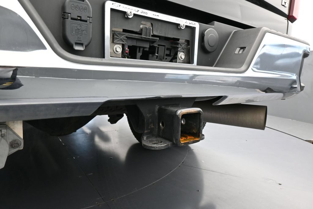 Used 2026 Chevrolet Silverado 3500 LT AWD/4WD image 39