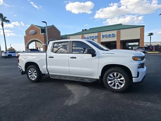 Used 2020 Chevrolet Silverado 1500 Custom w/ Custom Convenience Package image 2