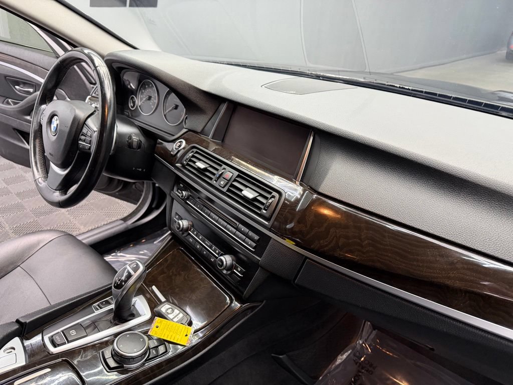 Used 2016 BMW 535i Sedan RWD image 49