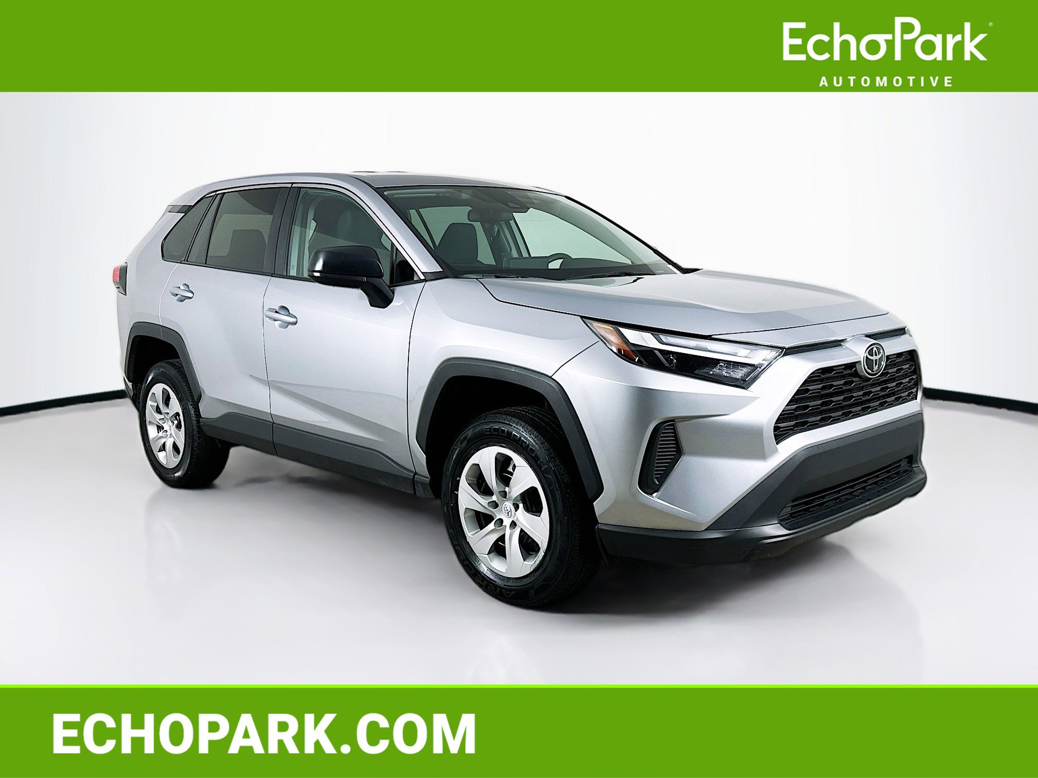 Used 2025 Toyota RAV4 LE image 1