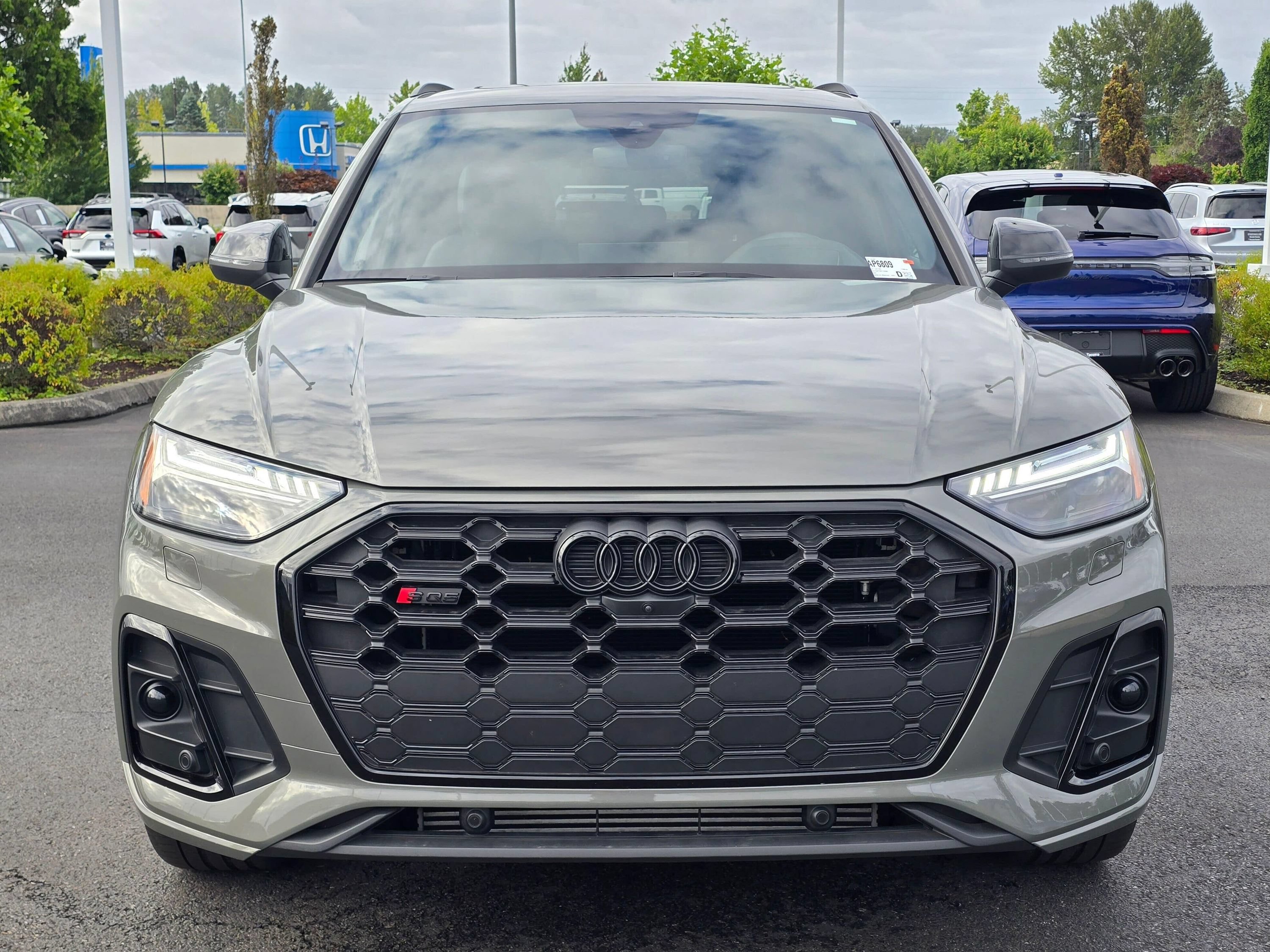 Used 2023 Audi SQ5 Prestige AWD/4WD image 8