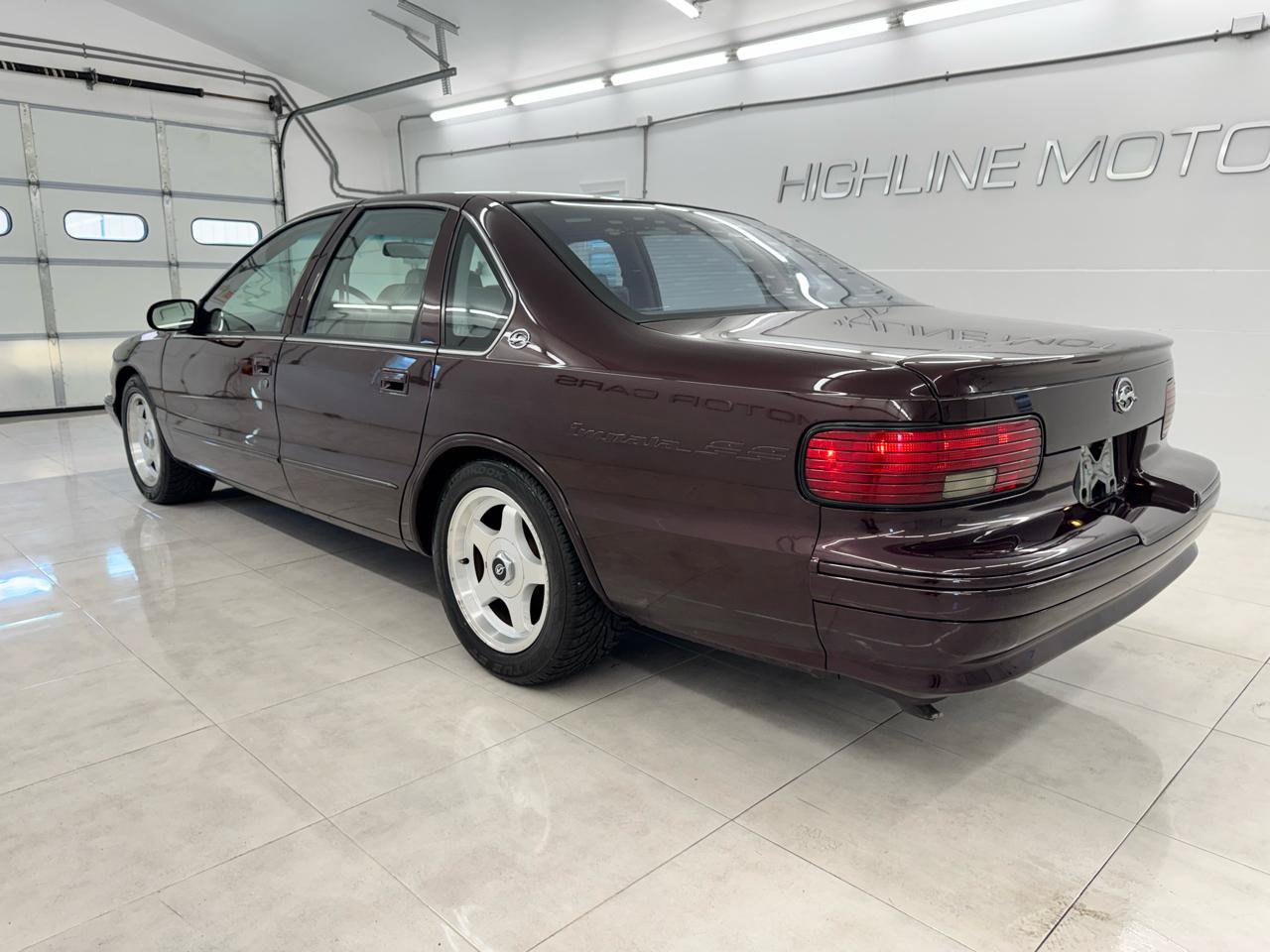 Used 1996 Chevrolet Impala SS RWD image 8