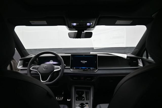 New 2026 Volkswagen Tiguan SE R-Line AWD/4WD image 10