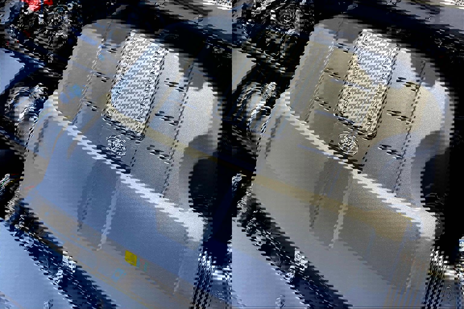 New 2026 Land Rover Defender 110 X-Dynamic SE AWD/4WD image 16