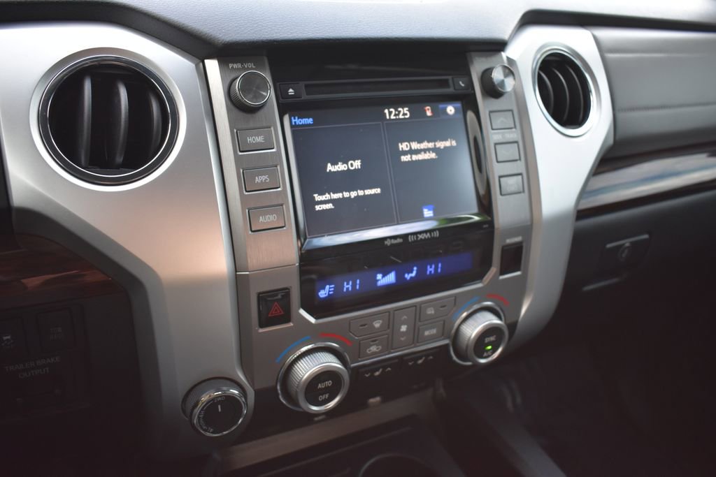 Used 2016 Toyota Tundra Limited image 18