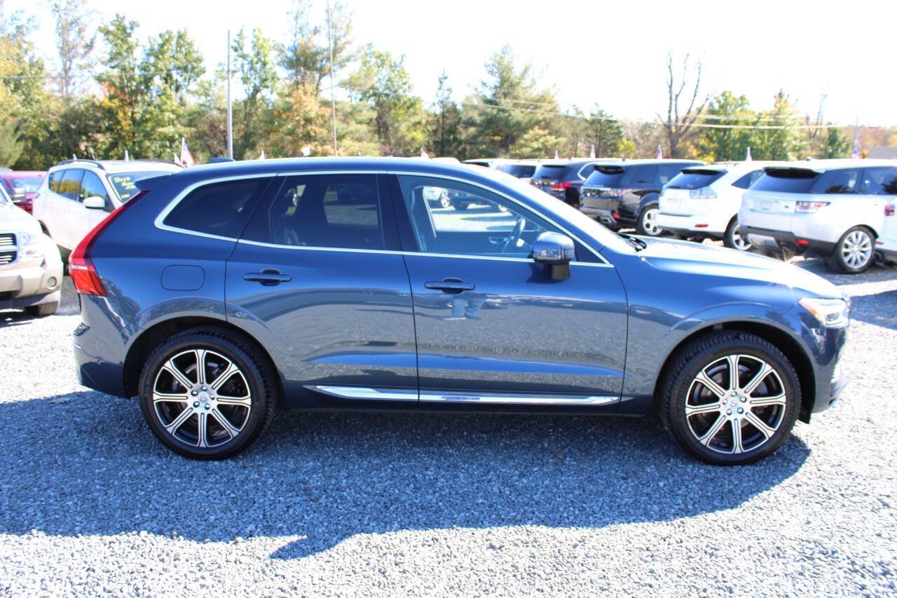 Used 2018 Volvo XC60 T8 Inscription w/ Luxury Seat Package AWD/4WD image 6