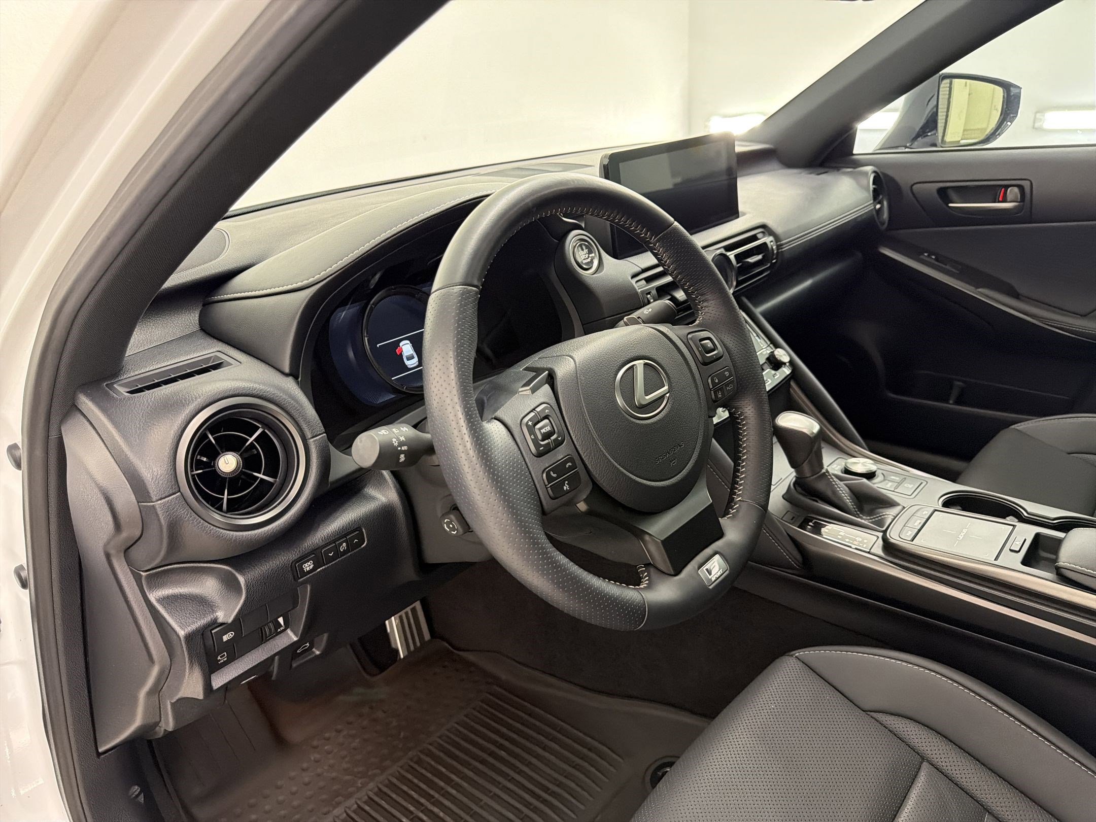 Certified 2023 Lexus IS 350 F Sport w/ Navigation Package RWD image 4