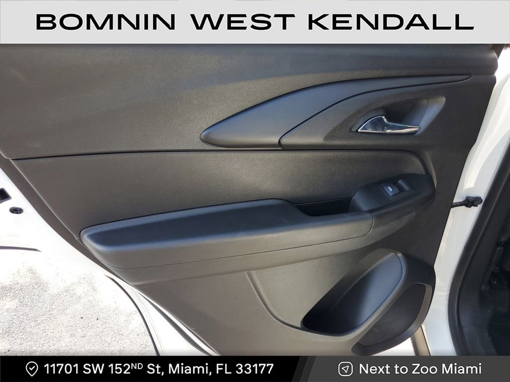 Used 2023 Chevrolet TrailBlazer LT w/ Convenience Package image 20