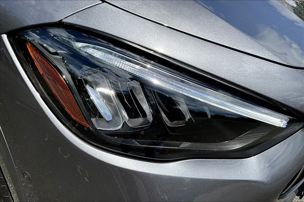 Certified 2025 Mercedes-Benz GLA 35 AMG 4MATIC image 31