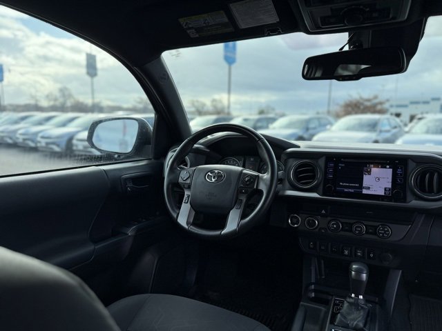 Used 2019 Toyota Tacoma TRD Off-Road image 23
