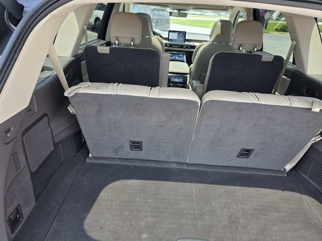 Used 2021 Lincoln Aviator Reserve w/ Equipment Group 201A AWD/4WD image 8