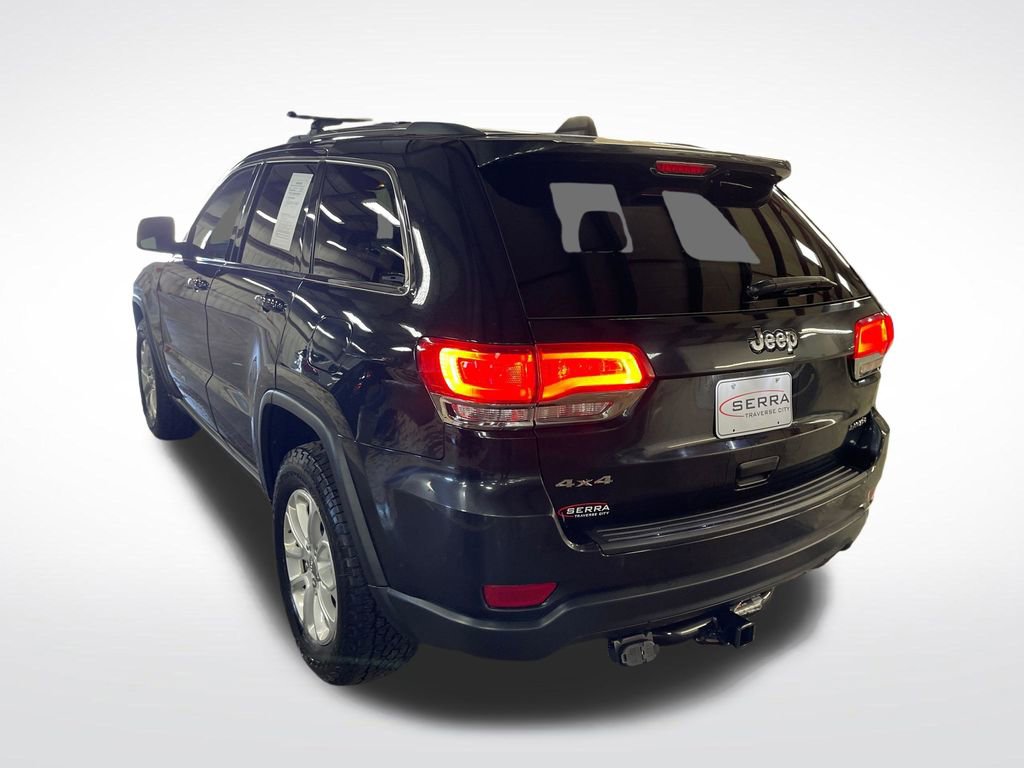 Used 2016 Jeep Grand Cherokee Laredo w/ Quick Order Package 23E AWD/4WD image 3
