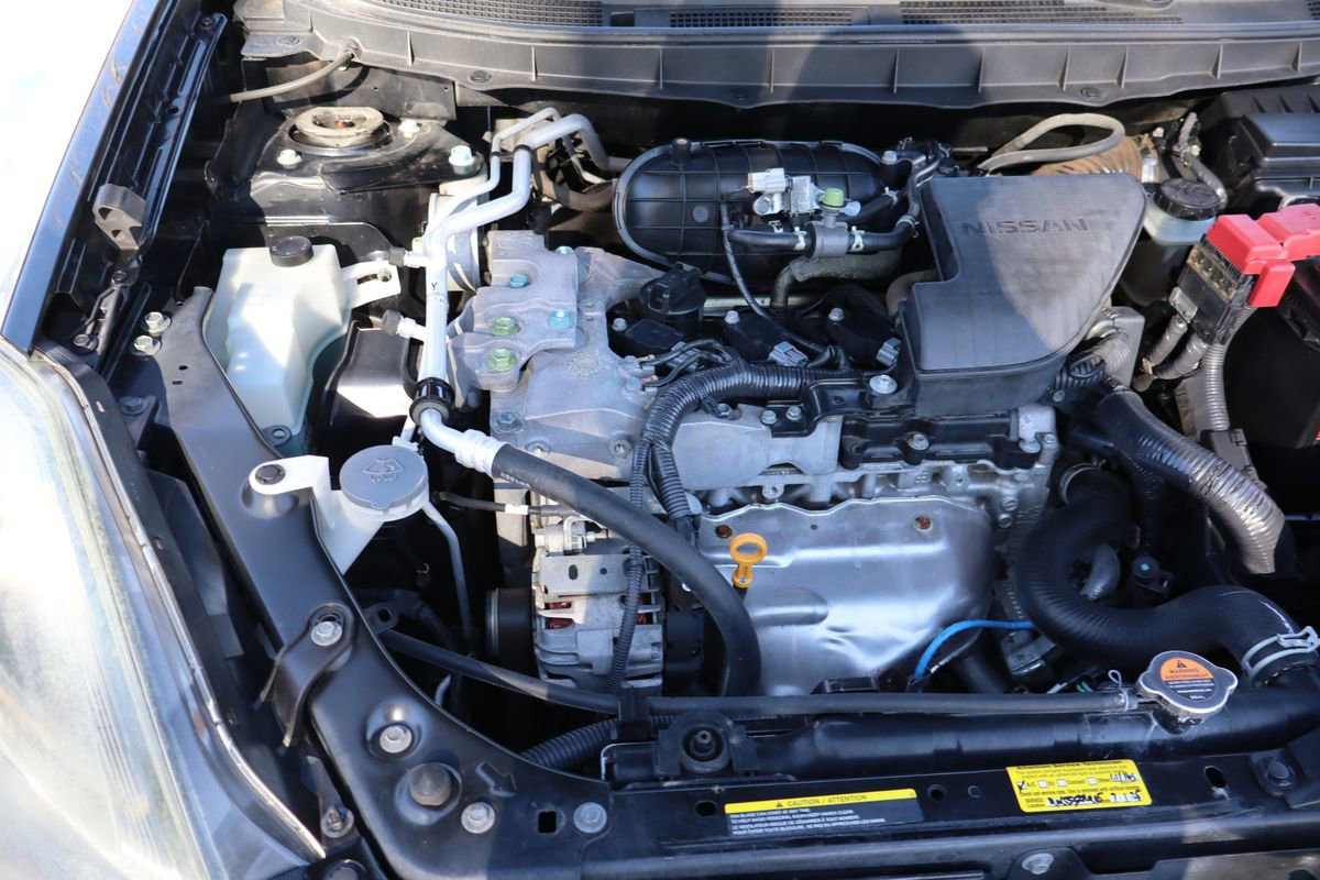 Used 2014 Nissan Rogue S image 36