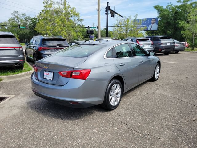 Used 2024 Chevrolet Malibu LT FWD image 2