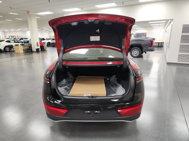 New 2026 Toyota Crown Platinum image 14