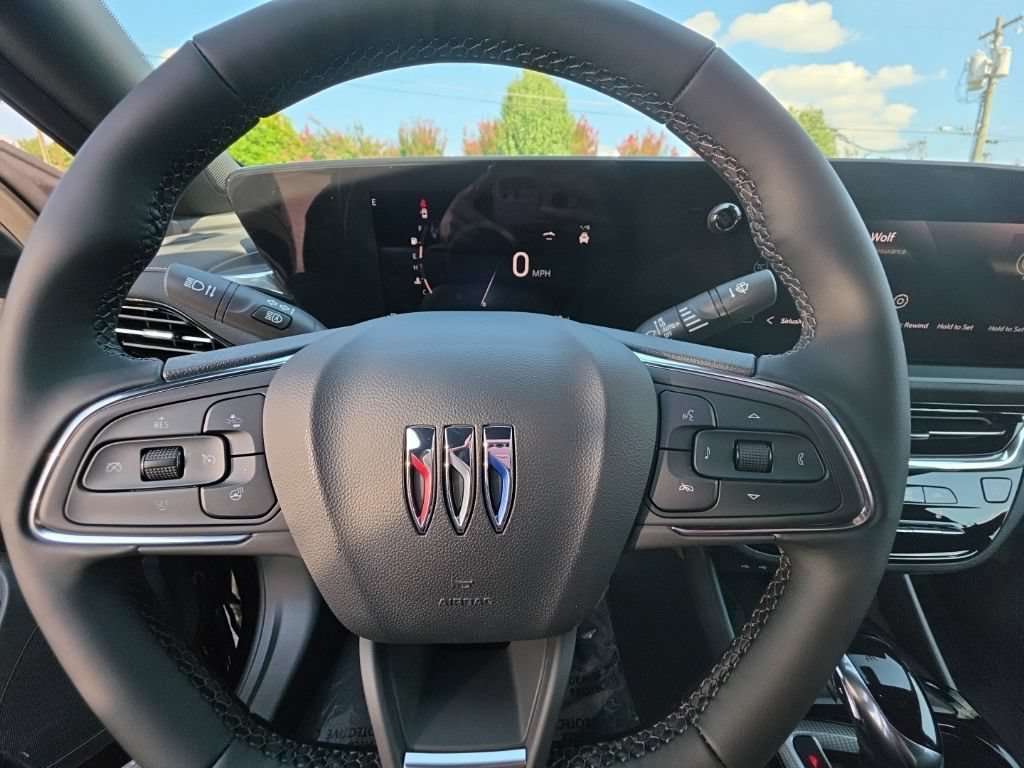 New 2026 Buick Envista Sport Touring FWD image 21