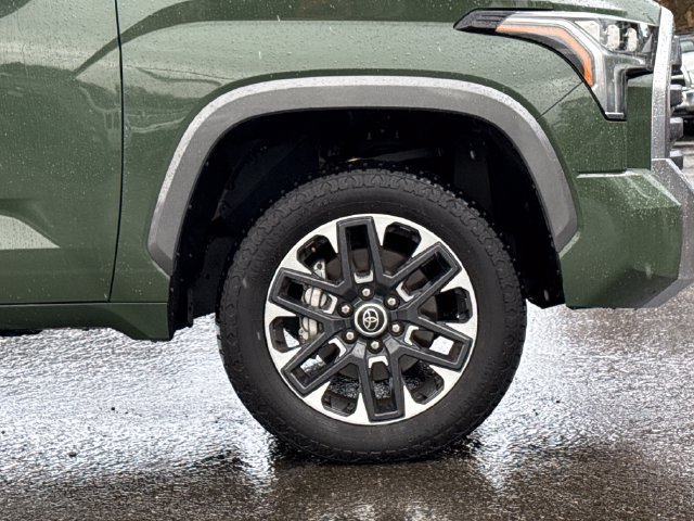 Used 2023 Toyota Tundra Limited AWD/4WD image 7