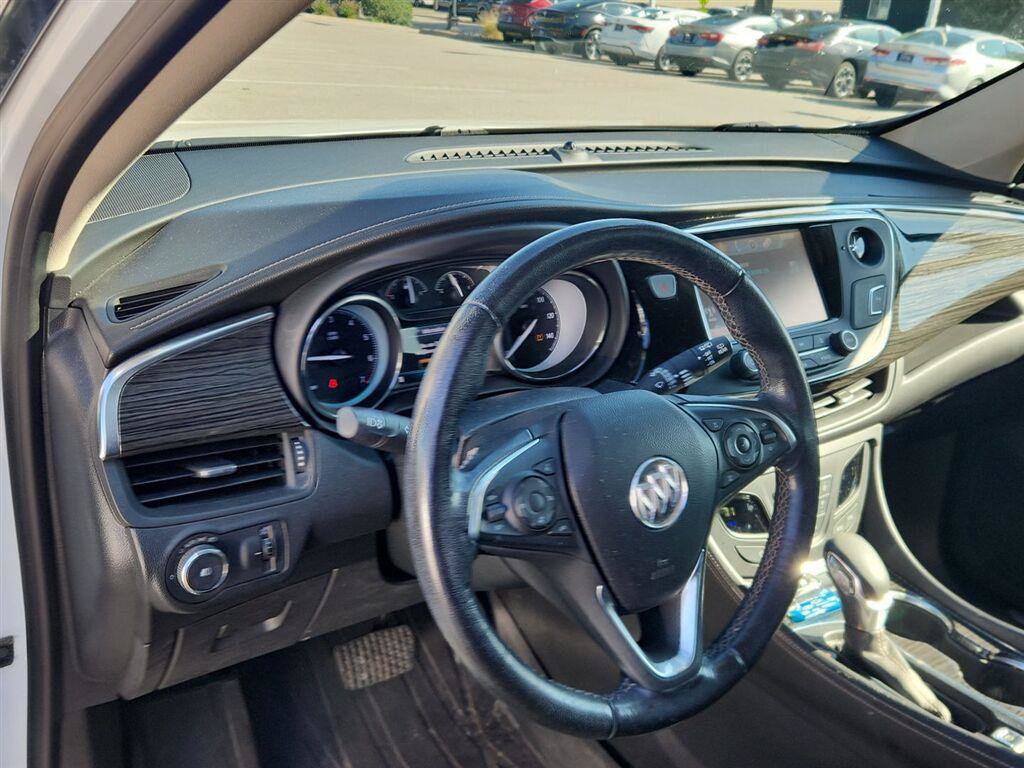 Used 2018 Buick Envision Essence AWD/4WD image 13