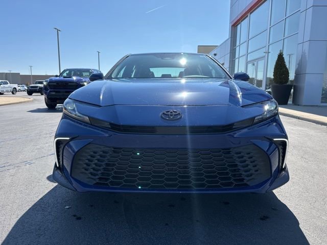 New 2026 Toyota Camry SE image 2