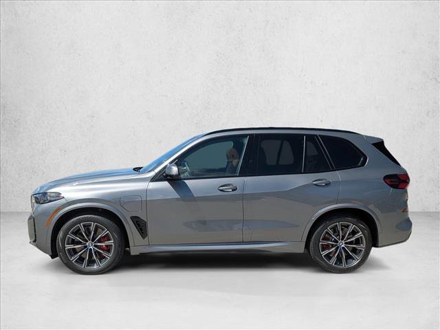 New 2026 BMW X5 xDrive50e w/ M Sport Package AWD/4WD image 5