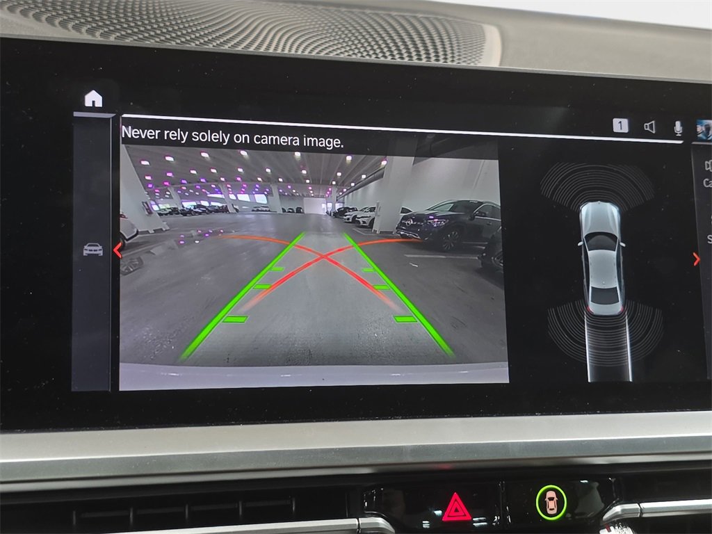 Used 2021 BMW 330i Sedan w/ Premium Package image 22