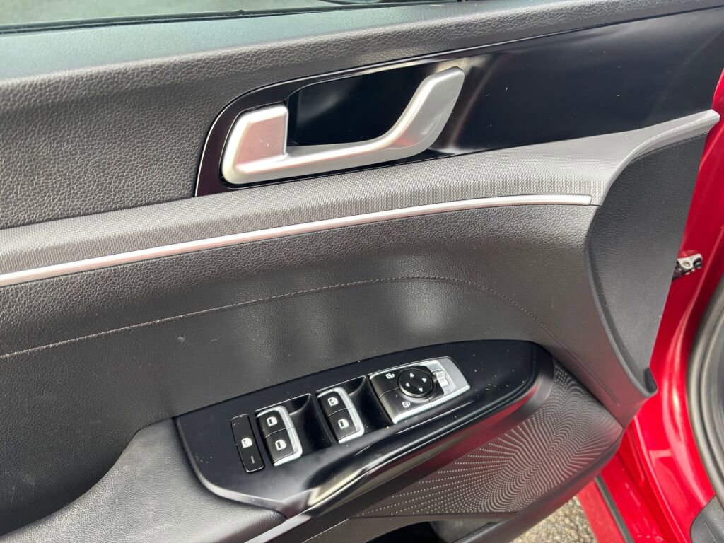 Used 2021 Kia K5 LXS image 18