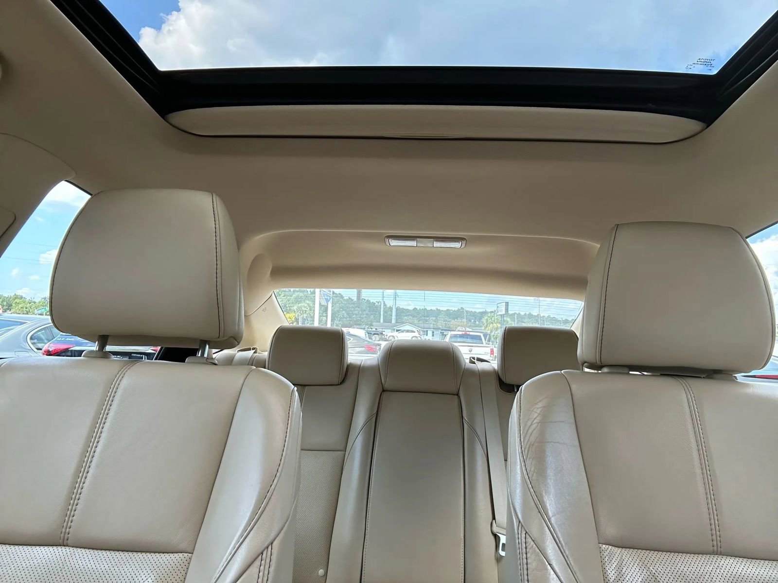 Used 2013 Toyota Avalon Limited image 16