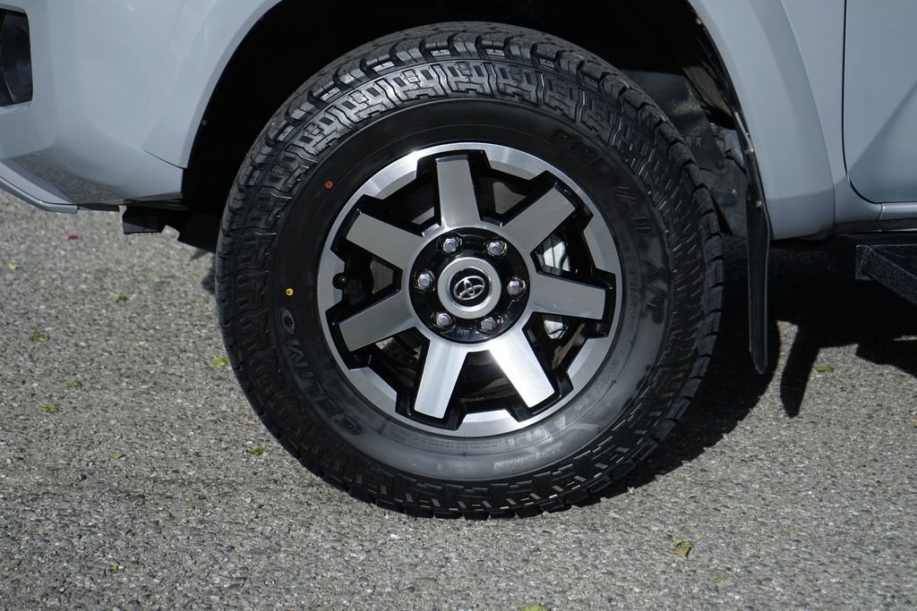 Used 2021 Toyota Tacoma TRD Sport image 41
