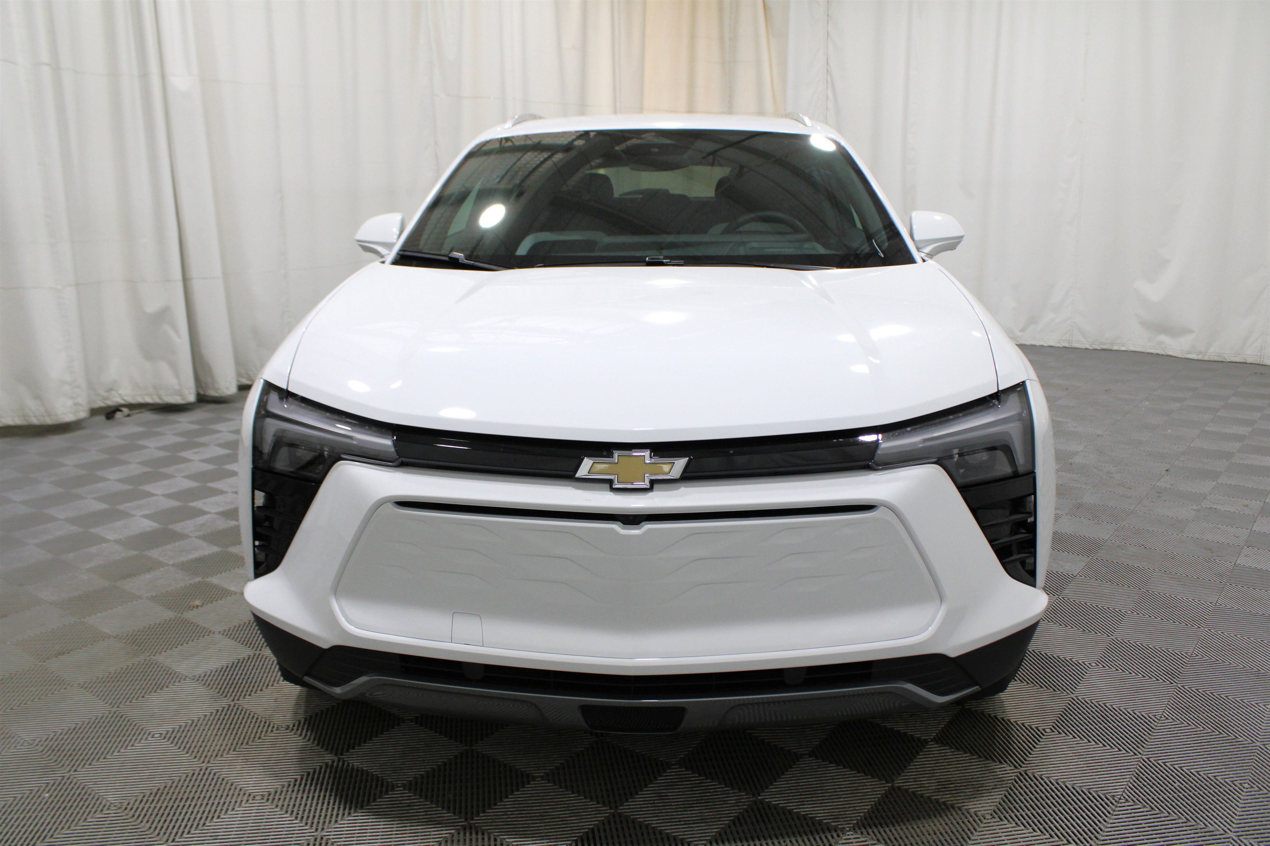 New 2026 Chevrolet Blazer EV LT image 38