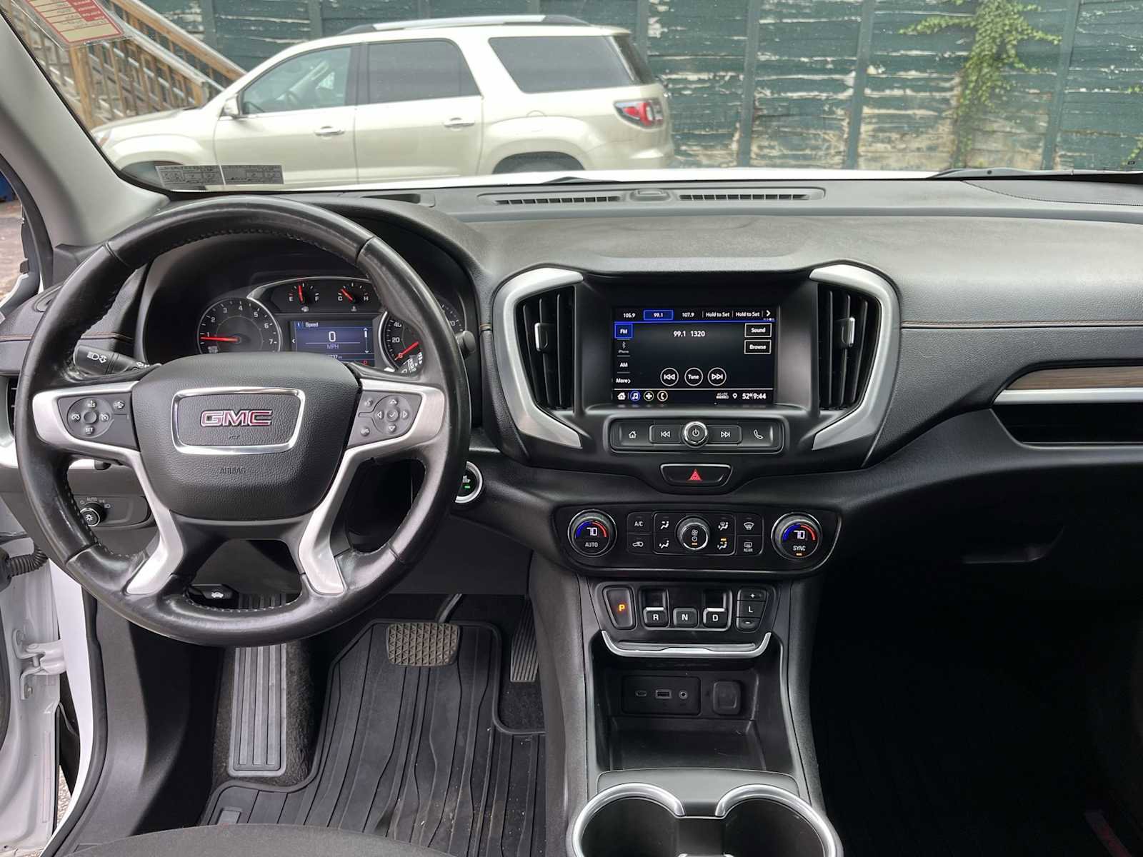 Certified 2020 GMC Terrain SLE w/ Driver Convenience Package image 19