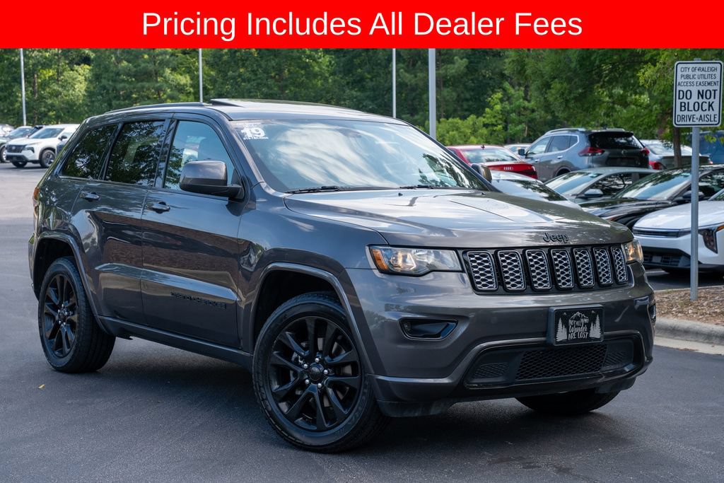 Used 2019 Jeep Grand Cherokee Altitude