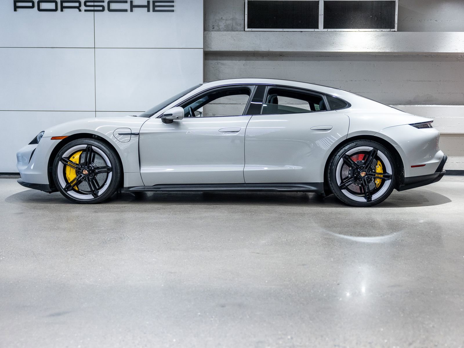 Certified 2021 Porsche Taycan Turbo S image 2