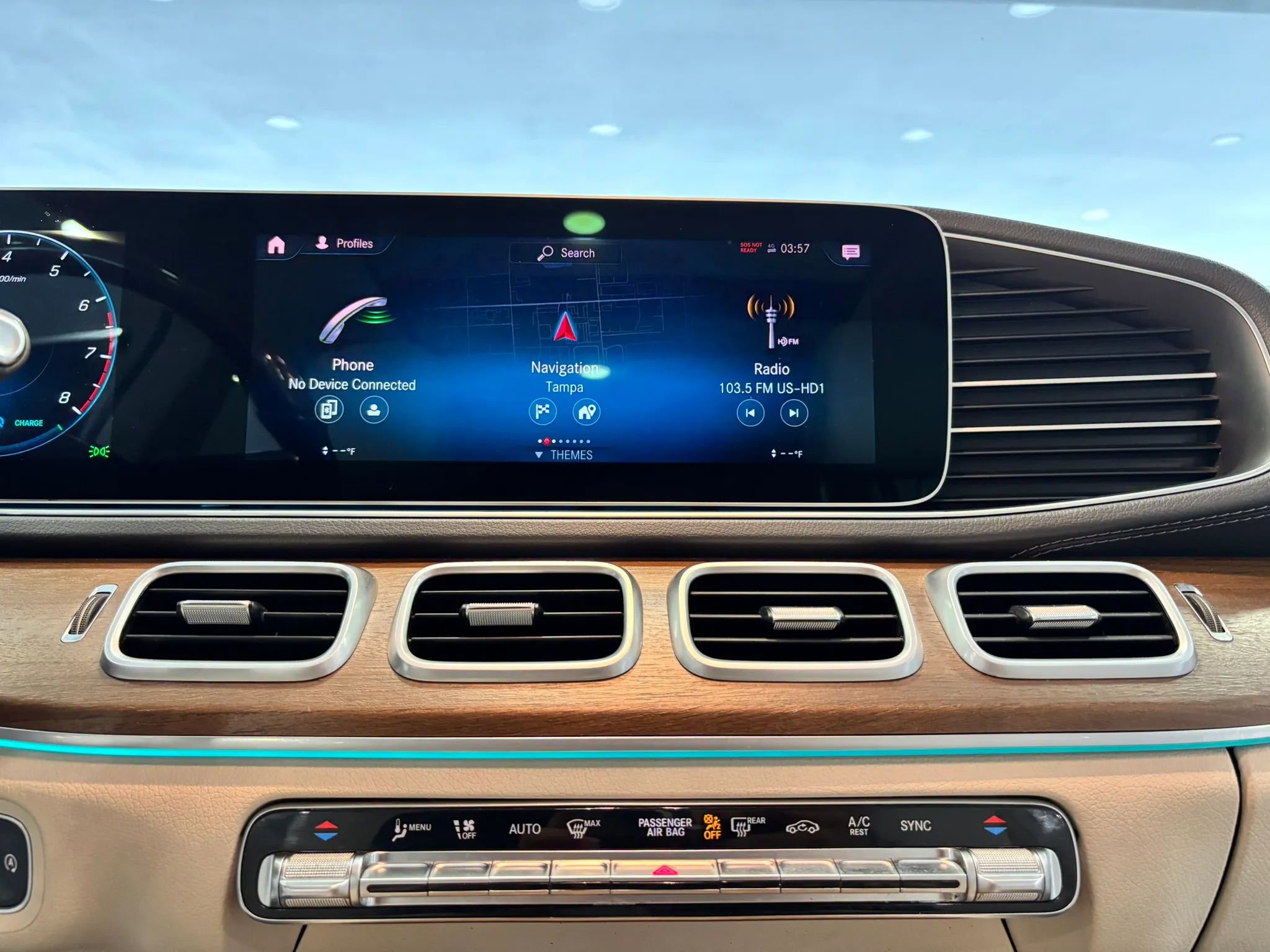 Used 2022 Mercedes-Benz GLS 450 GLS 450 4MATIC Sport Utility 4 image 27