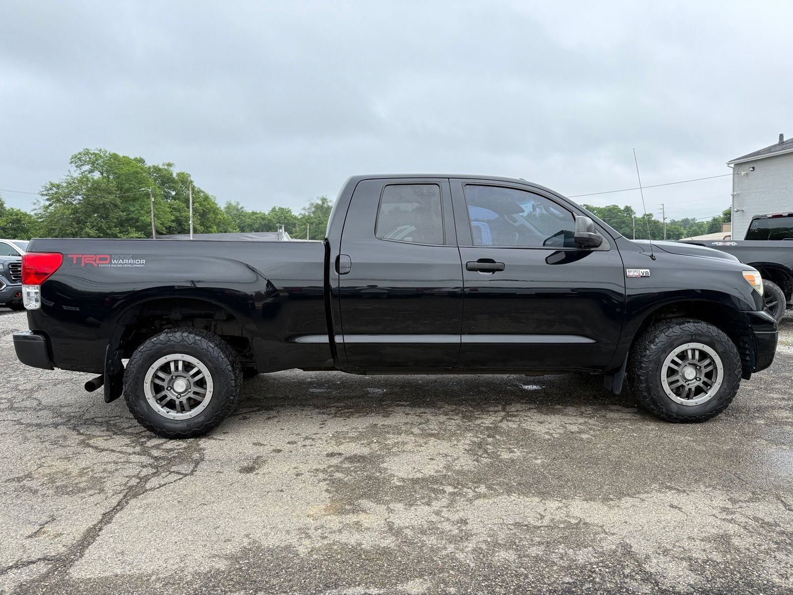 Used 2010 Toyota Tundra 4x4 Double Cab image 10