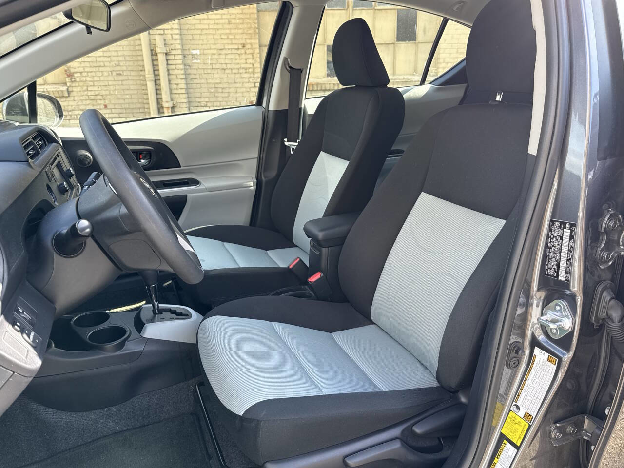 Used 2014 Toyota Prius C Three image 29