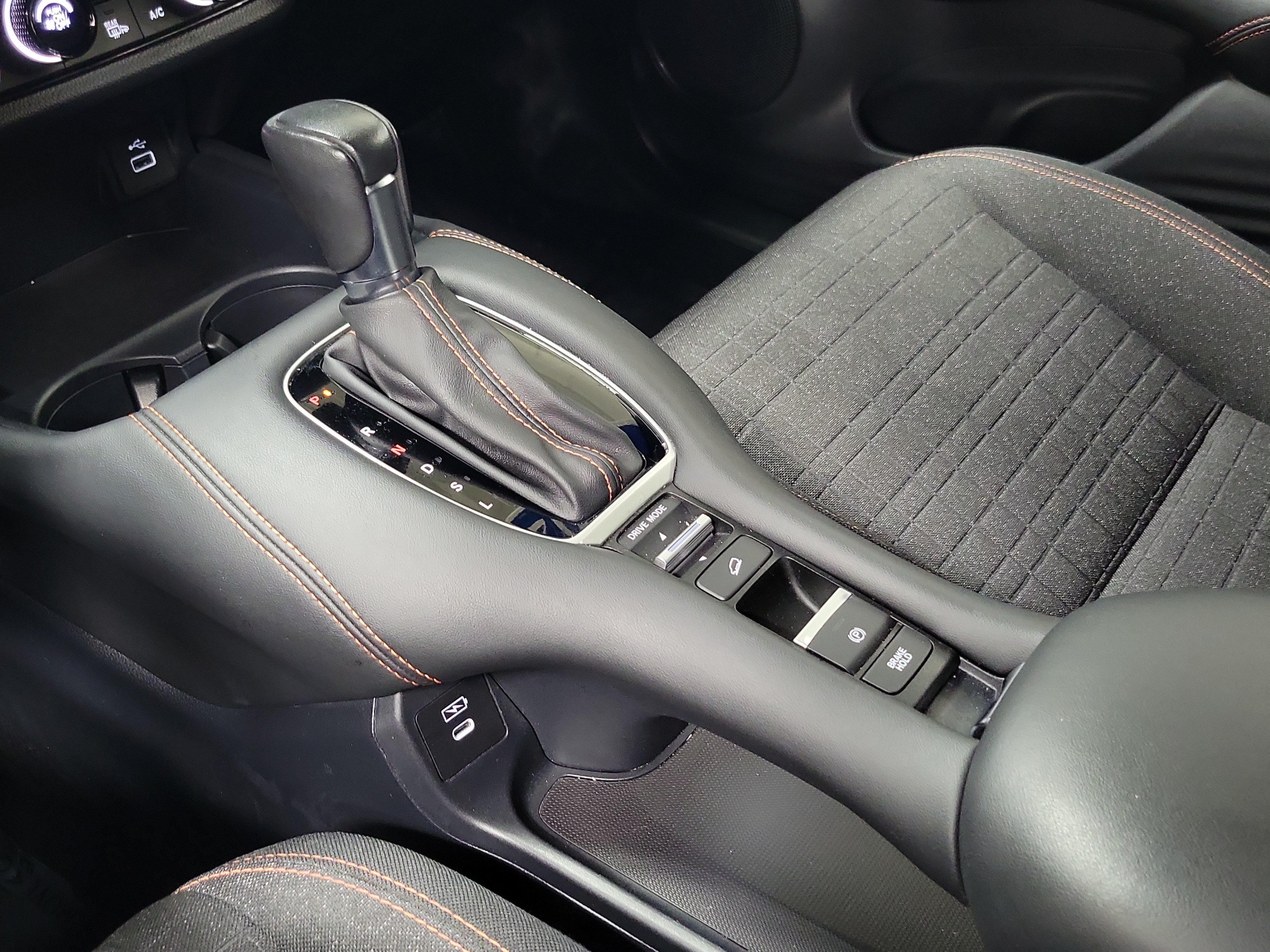 Certified 2024 Honda HR-V Sport image 31