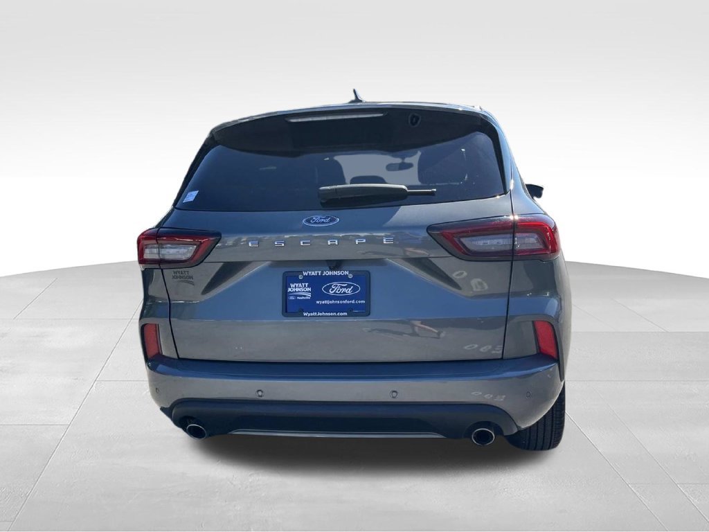 Certified 2024 Ford Escape ST-Line w/ Tech Pack #1 FWD image 5